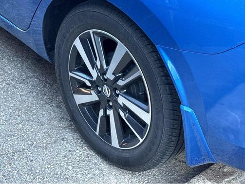 2021 Nissan Versa 1.6 SV