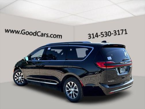 2025 Chrysler Pacifica L