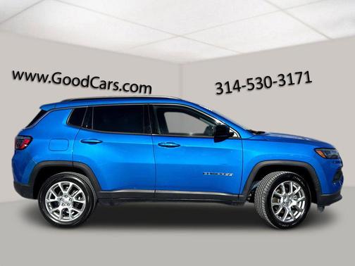 2022 Jeep Compass Latitude Lux