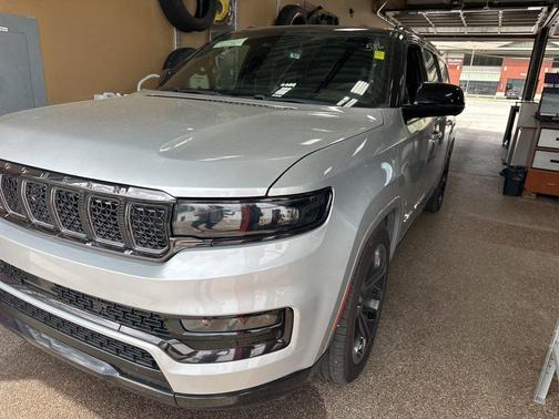 Silver Zynith 2024 Jeep Grand Wagoneer L Series II 4x4