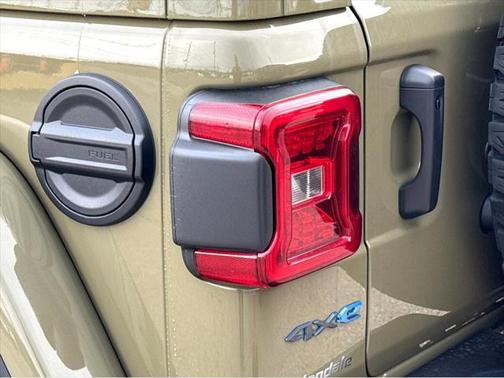 2025 Jeep Wrangler 4xe Rubicon X