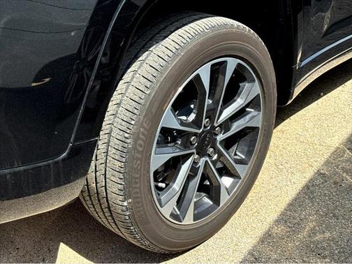 2022 Jeep Grand Cherokee 4xe Overland