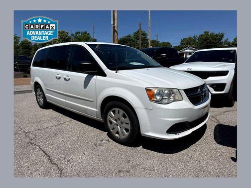 Bright White Clearcoat 2016 Dodge Grand Caravan AVP/SE