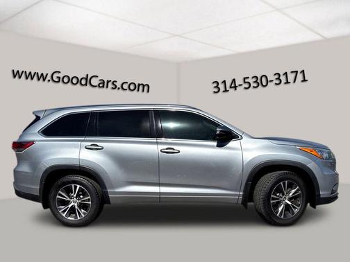 Silver Sky Metallic 2016 Toyota Highlander XLE
