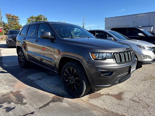 2020 Jeep Grand Cherokee Altitude