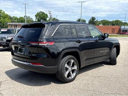 2023 Jeep Grand Cherokee 4xe Base