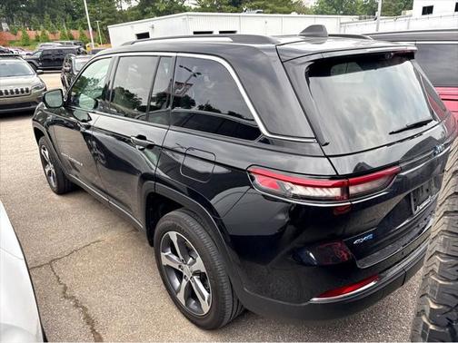 2023 Jeep Grand Cherokee 4xe Base