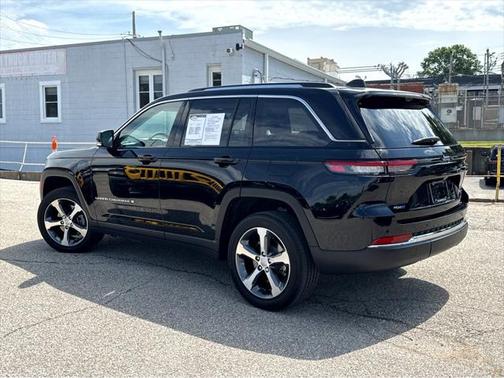 2023 Jeep Grand Cherokee 4xe Base
