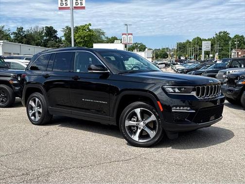 2023 Jeep Grand Cherokee 4xe Base