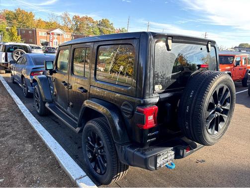 2022 Jeep Wrangler Unlimited 4xe Sahara