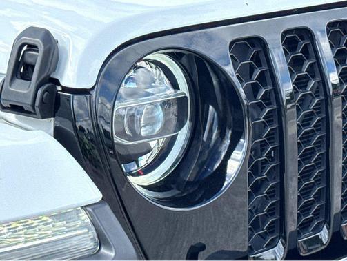 2022 Jeep Gladiator Willys 4x4