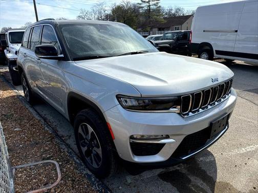 2022 Jeep Grand Cherokee 4xe Base