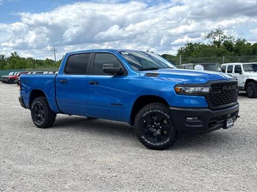 2025 RAM 1500 Warlock Crew Cab 4x4 5'7' Box