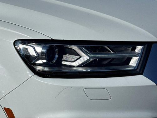 2017 Audi Q7 3.0T Premium