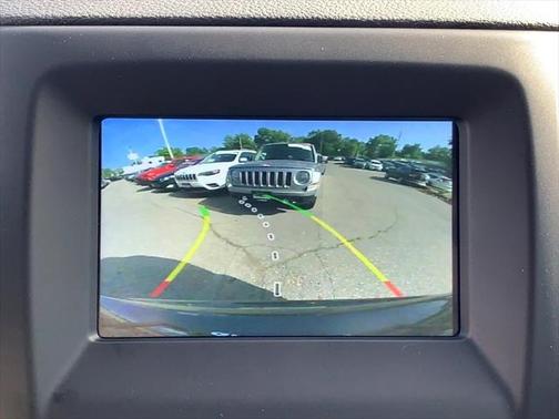 Photo 5 of 25 of 2020 Jeep Compass Latitude
