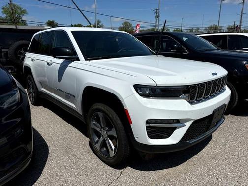 2023 Jeep Grand Cherokee 4xe Base