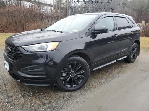 2022 Ford Edge SE