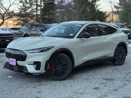 2025 Ford Mustang Mach-E Premium