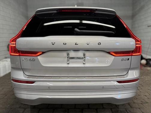 2023 Volvo XC60 B5 Core