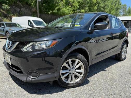 2017 Nissan Rogue Sport S