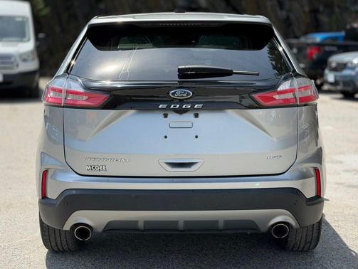 Silver Metallic 2024 Ford Edge Titanium