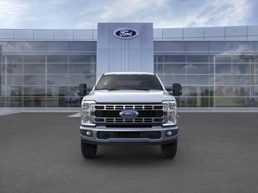 2025 Ford F-350 XLT