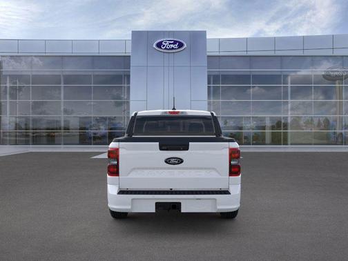 2025 Ford Maverick Lobo