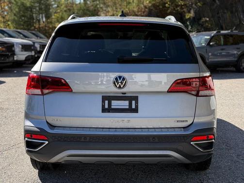 2023 Volkswagen Taos 1.5T SEL