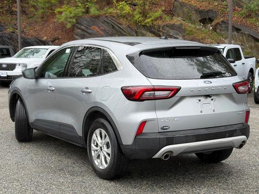 Iconic Silver Metallic 2023 Ford Escape Active