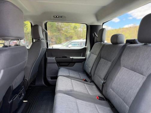 Oxford White 2023 Ford F-350 XL