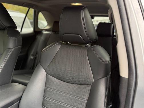 2022 Toyota RAV4 Hybrid Limited