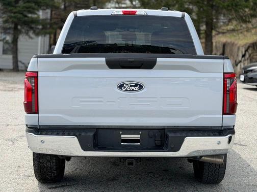 White Metallic 2025 Ford F-150 XLT