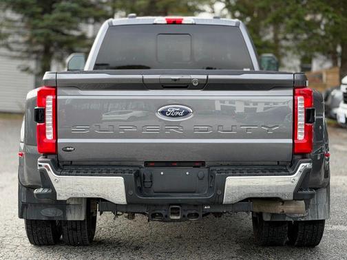 2024 Ford F-350 Lariat