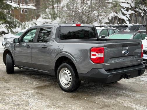 2022 Ford Maverick XL