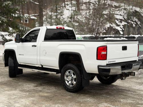 2017 GMC Sierra 2500 Base