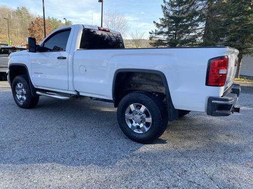 2017 GMC Sierra 2500 Base