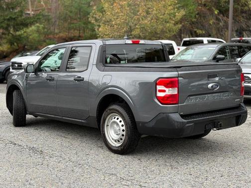 2022 Ford Maverick XL