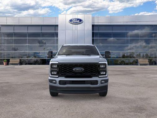Glacier Gray Metallic Tri-Coat 2026 Ford F-250 Lariat