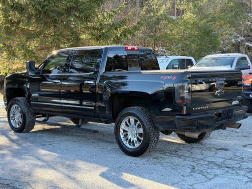 2018 Chevrolet Silverado 1500 High Country