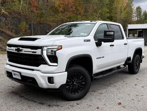 2024 Chevrolet Silverado 3500 LT
