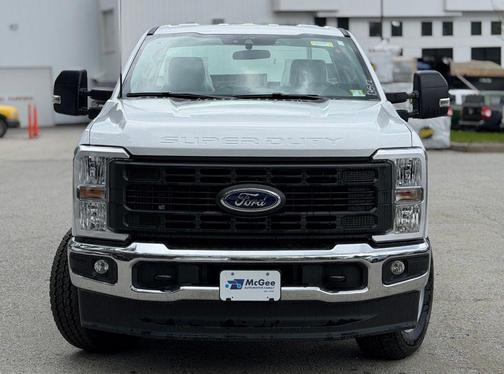 Oxford White 2026 Ford F-350 XL