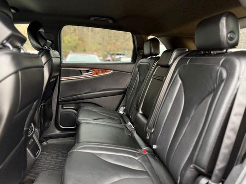 2017 Lincoln MKX Select