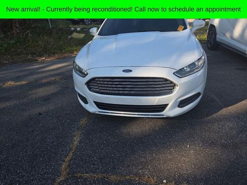 Oxford White 2016 Ford Fusion SE