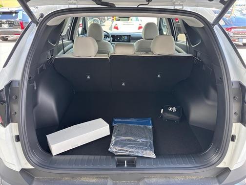 White Pearl 2026 Hyundai TUCSON SEL Premium