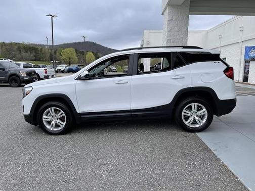 2021 GMC Terrain SLE