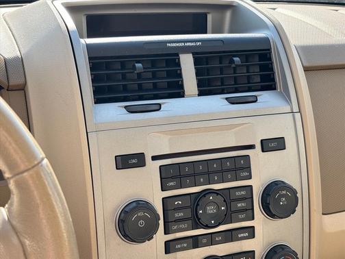 GOLD LEAF METALLIC 2011 Ford Escape XLT