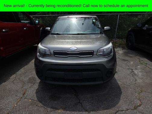 Titanium Gray 2018 Kia Soul Base