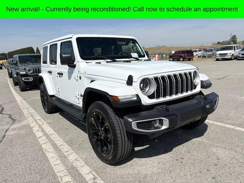 Bright White Clearcoat 2025 Jeep Wrangler 4xe Sahara