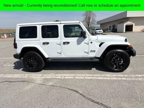 Bright White Clearcoat 2025 Jeep Wrangler 4xe Sahara