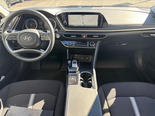 2023 Hyundai SONATA Hybrid SE